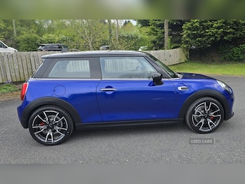 Used MINI Hatch 2020 for sale - 78462600: Photo