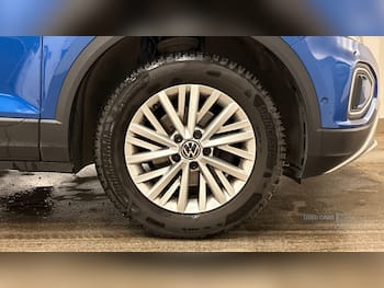 Used Volkswagen T-Roc 2023 for sale - 79713043: Photo