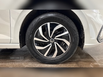 Used Volkswagen Polo 2023 for sale - 77163863: Photo