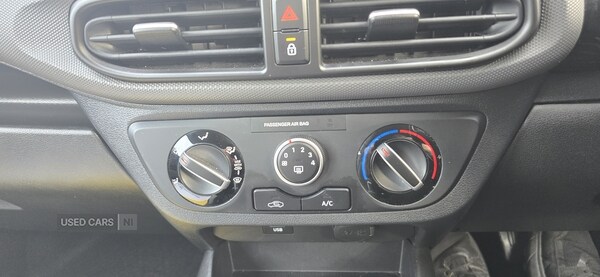 Used Hyundai i10 2023 for sale - 76002744: Photo 17