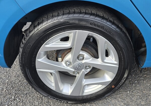 Used Hyundai i10 2023 for sale - 76002744: Photo 9