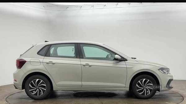 Used Volkswagen Polo 2023 for sale - 76500231: Photo 2