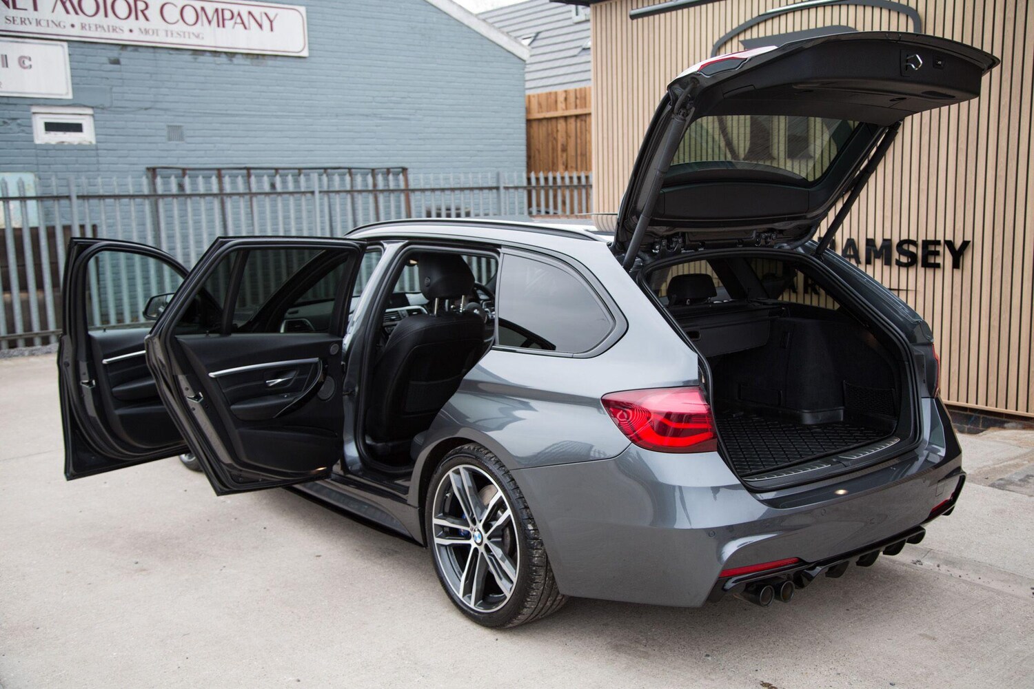 Used BMW 3 Series 2019 for sale - 78092730: Photo 24