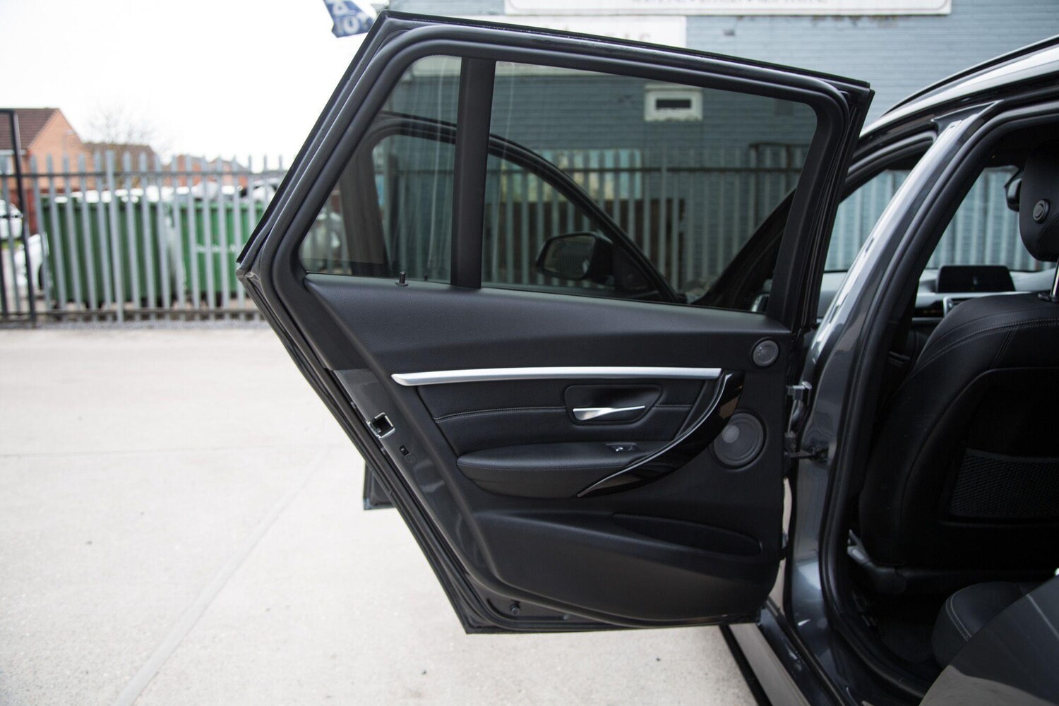 Used BMW 3 Series 2019 for sale - 78092730: Photo 27