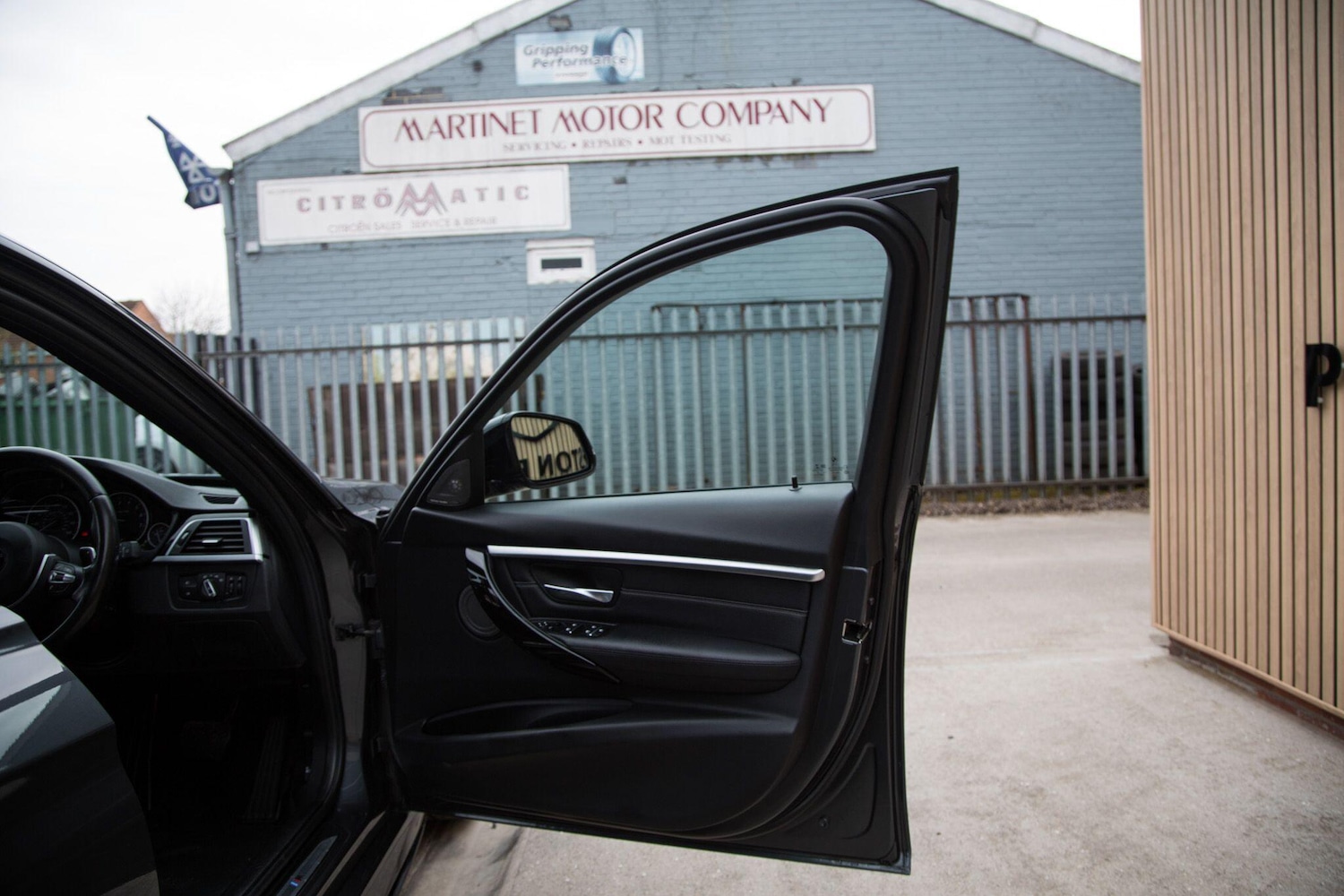 Used BMW 3 Series 2019 for sale - 78092730: Photo 28