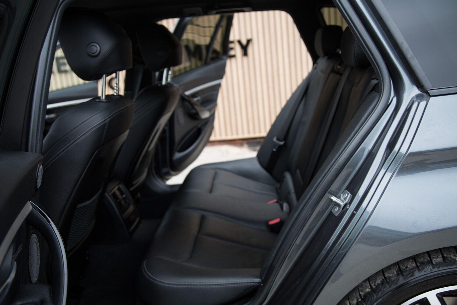 Used BMW 3 Series 2019 for sale - 78092730: Photo 31