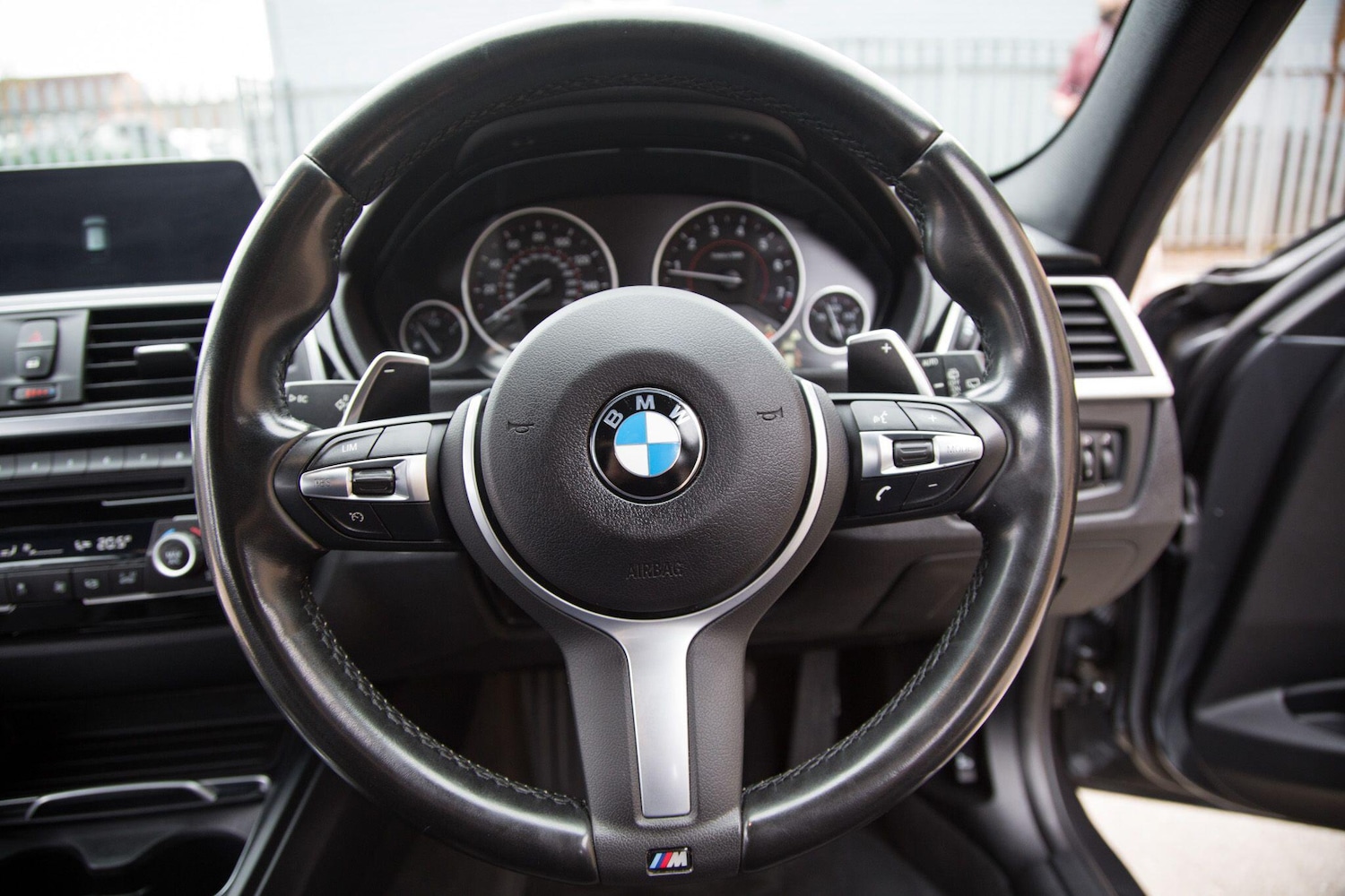 Used BMW 3 Series 2019 for sale - 78092730: Photo 44