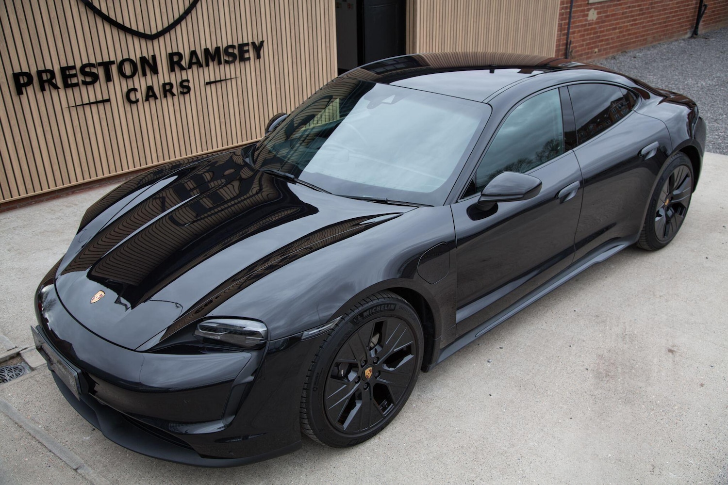 Used Porsche Taycan for sale - 78092740: Photo 3