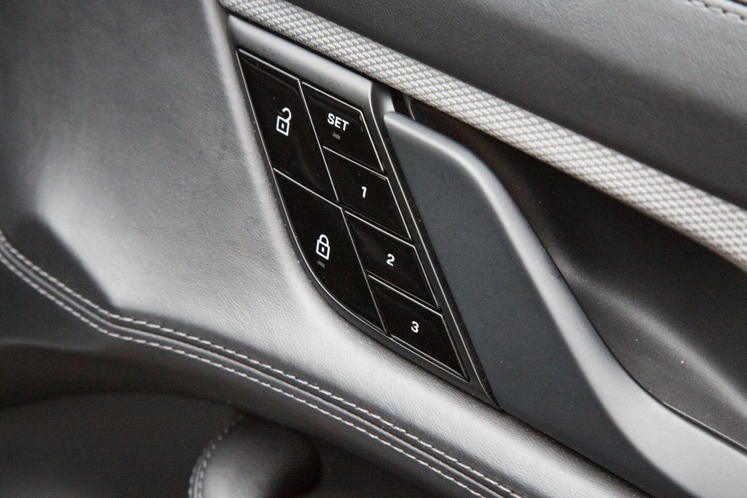 Used Porsche Taycan for sale - 78092740: Photo 36