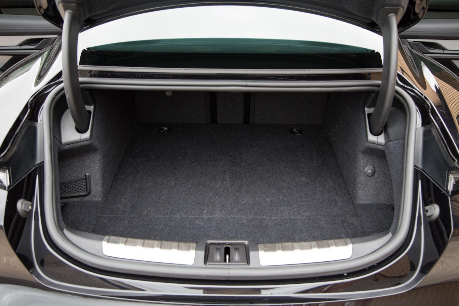 Used Porsche Taycan for sale - 78092740: Photo 52