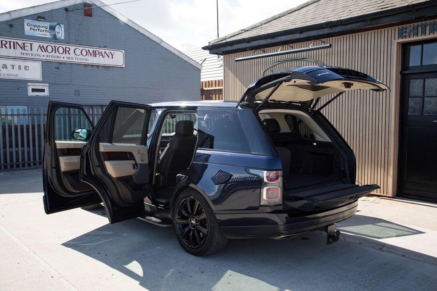 Used Land Rover Range Rover for sale - 78092732: Photo 11