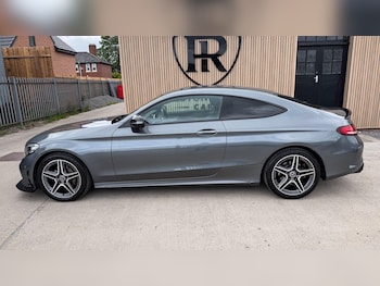 Used Mercedes-Benz C Class 2020 for sale - 79049110: Photo