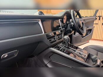 Used Porsche Macan 2021 for sale - 78866272: Photo
