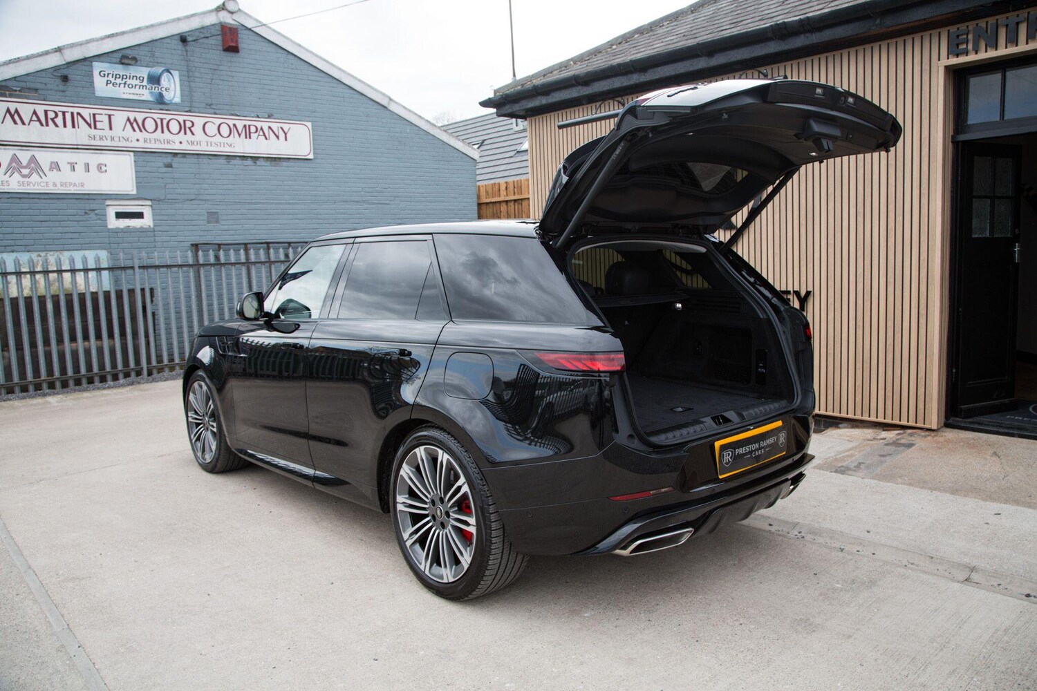 Used Land Rover Range Rover Sport 2023 for sale - 78116196: Photo 20