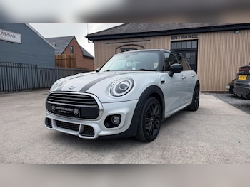 MINI Hatch feature image