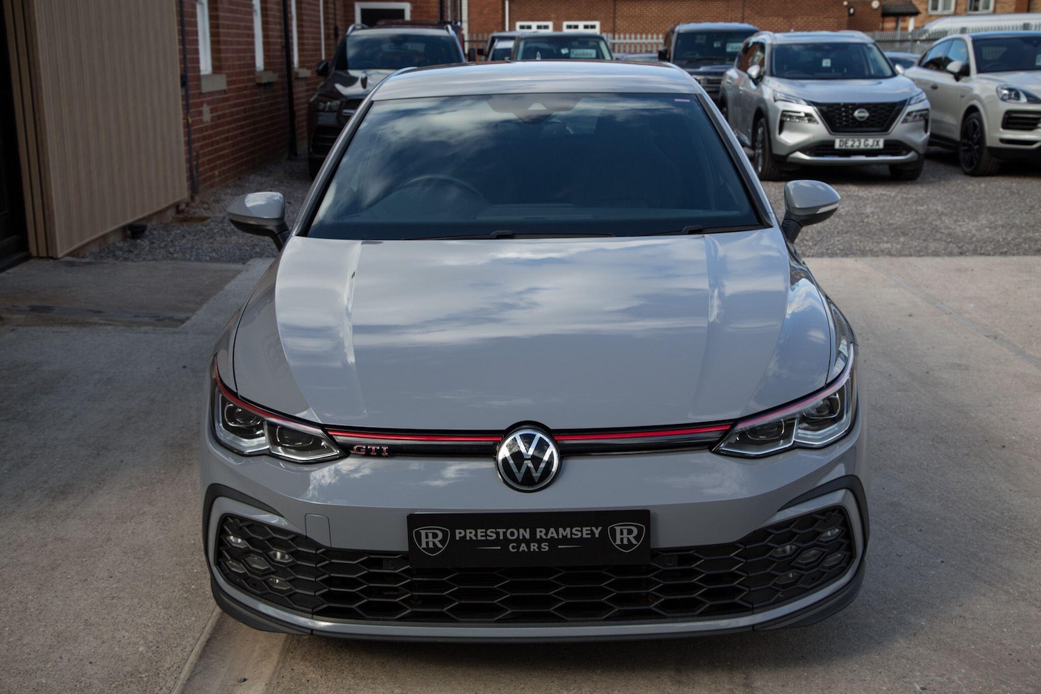 Used Volkswagen Golf 2020 for sale - 78099883: Photo 2