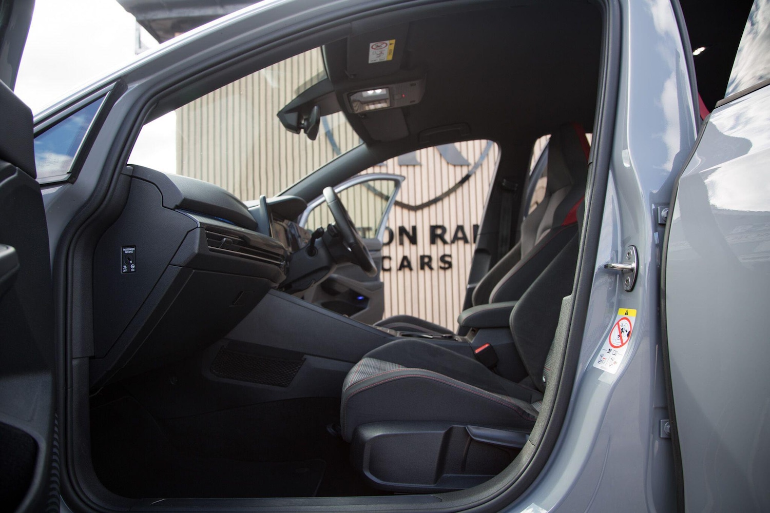 Used Volkswagen Golf 2020 for sale - 78099883: Photo 28