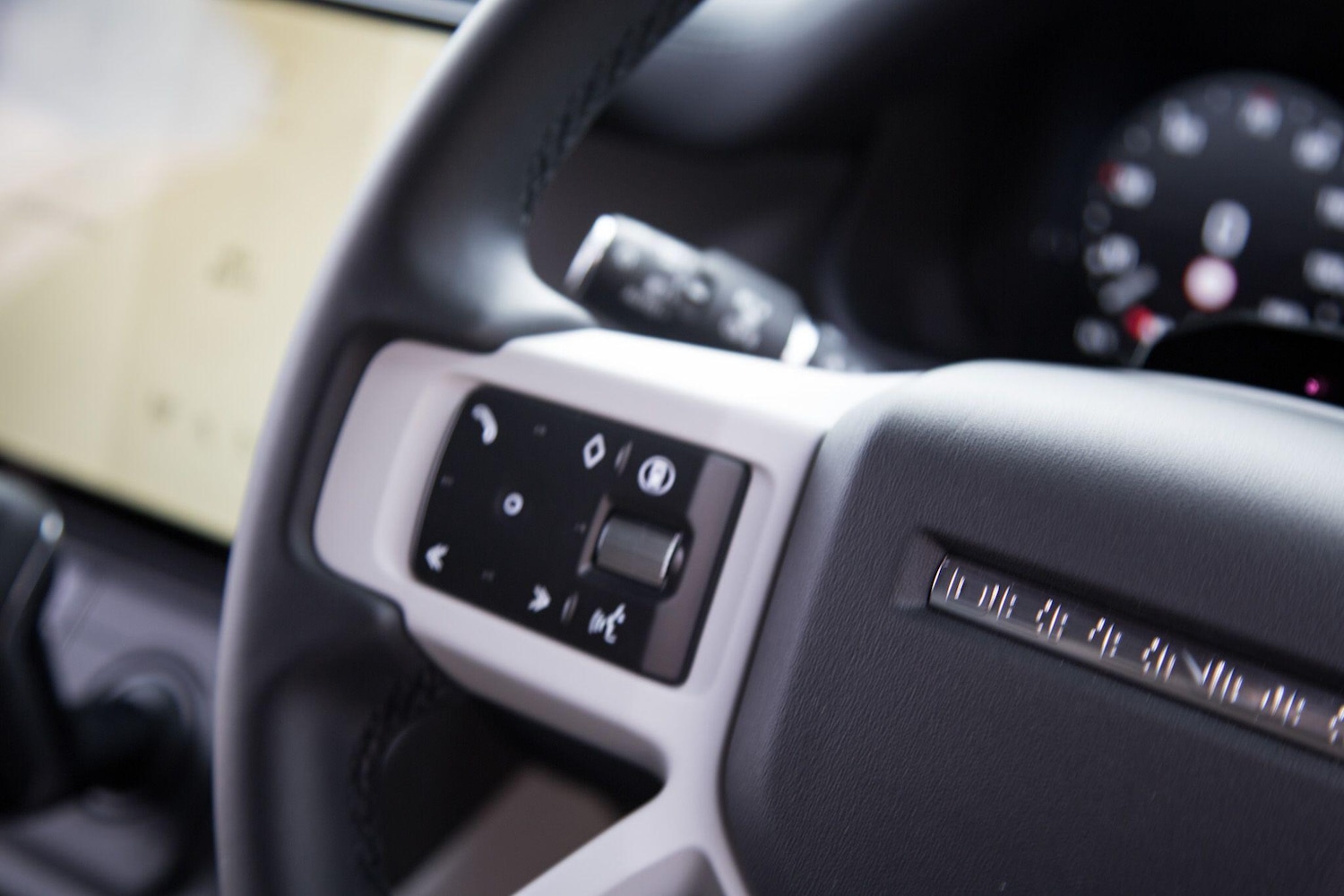 Used Land Rover Defender 110 for sale - 78170600: Photo 50