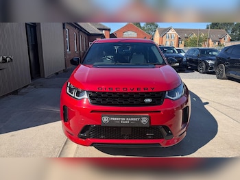 Used Land Rover Discovery Sport 2023 for sale - 79602262: Photo