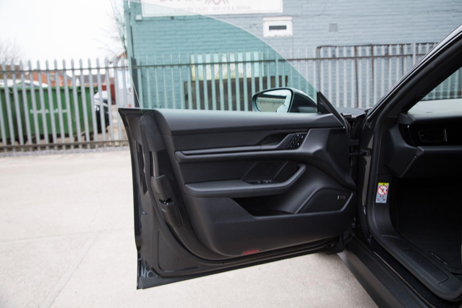 Used Porsche Taycan for sale - 78092729: Photo 16