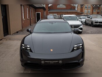 Used Porsche Taycan 2023 for sale - 78092729: Photo