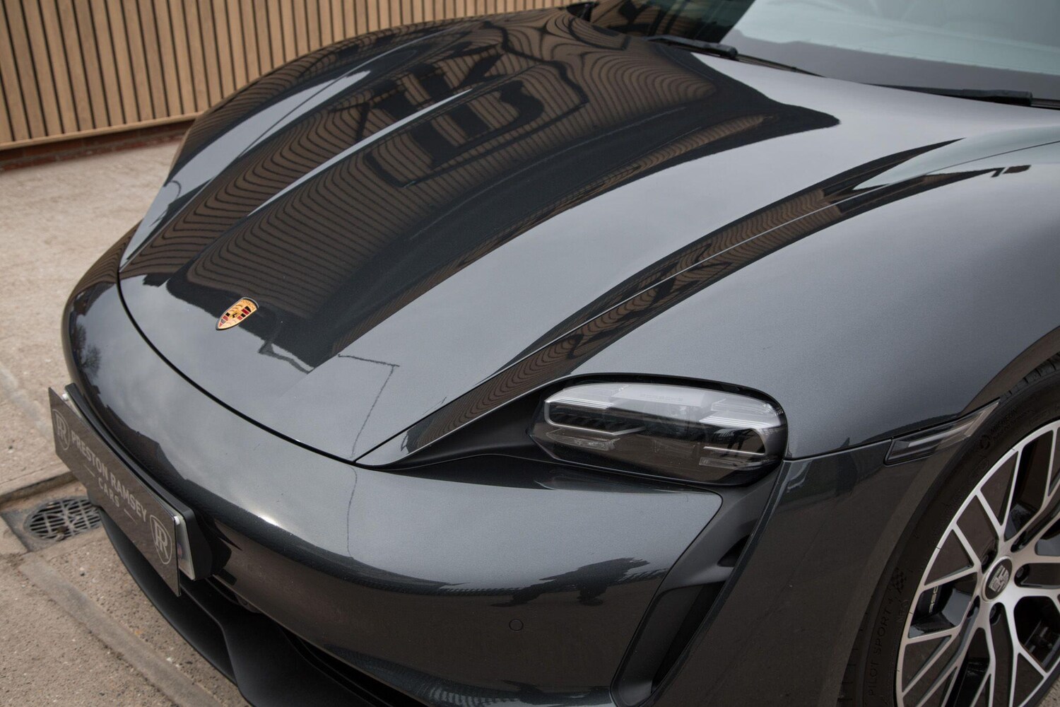 Used Porsche Taycan for sale - 78092729: Photo 7