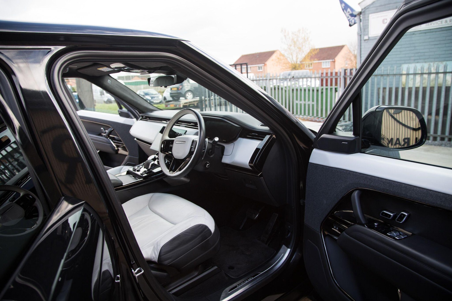 Used Hyundai i10 2022 for sale - 78092741: Photo 38