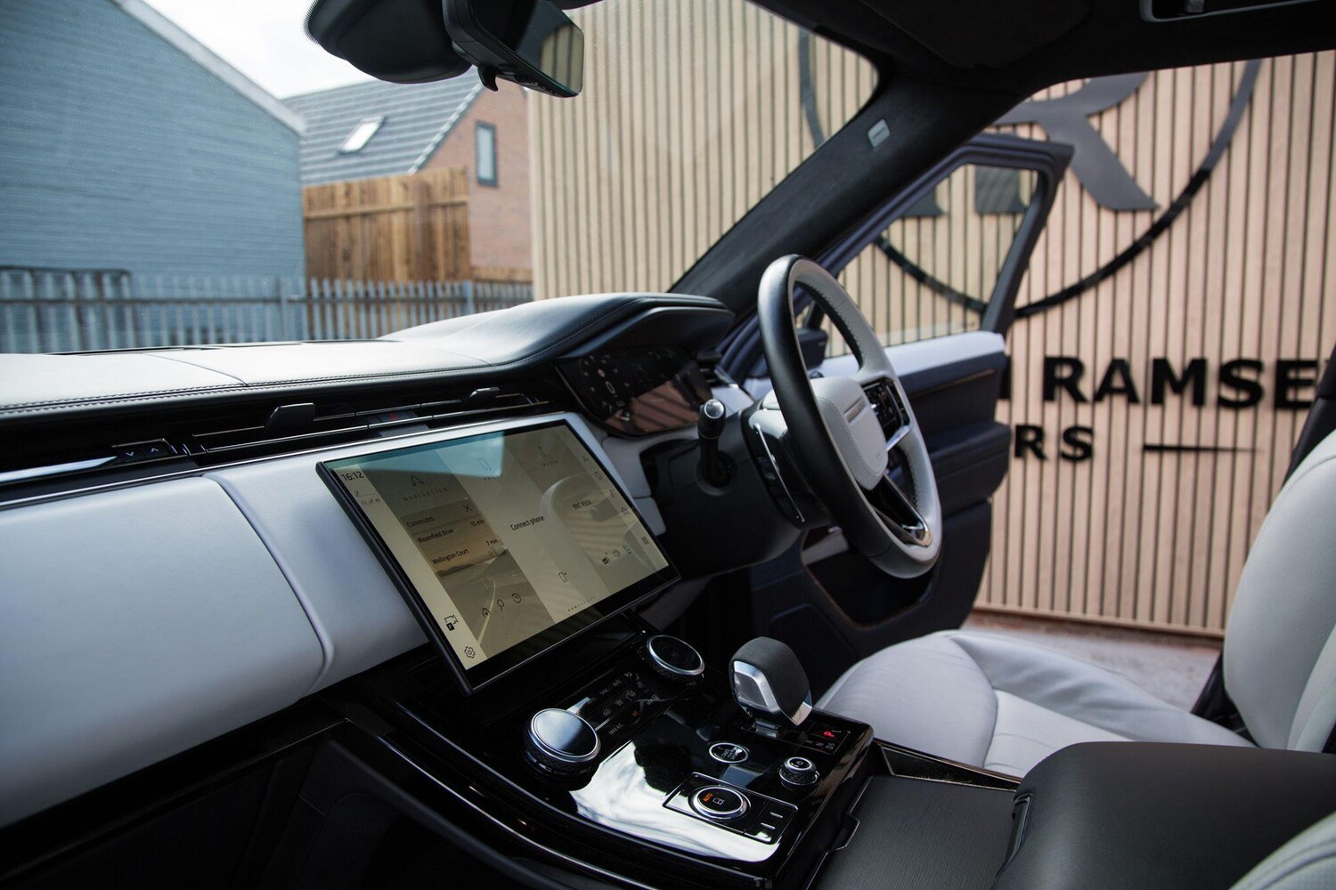 Used Hyundai i10 2022 for sale - 78092741: Photo 43