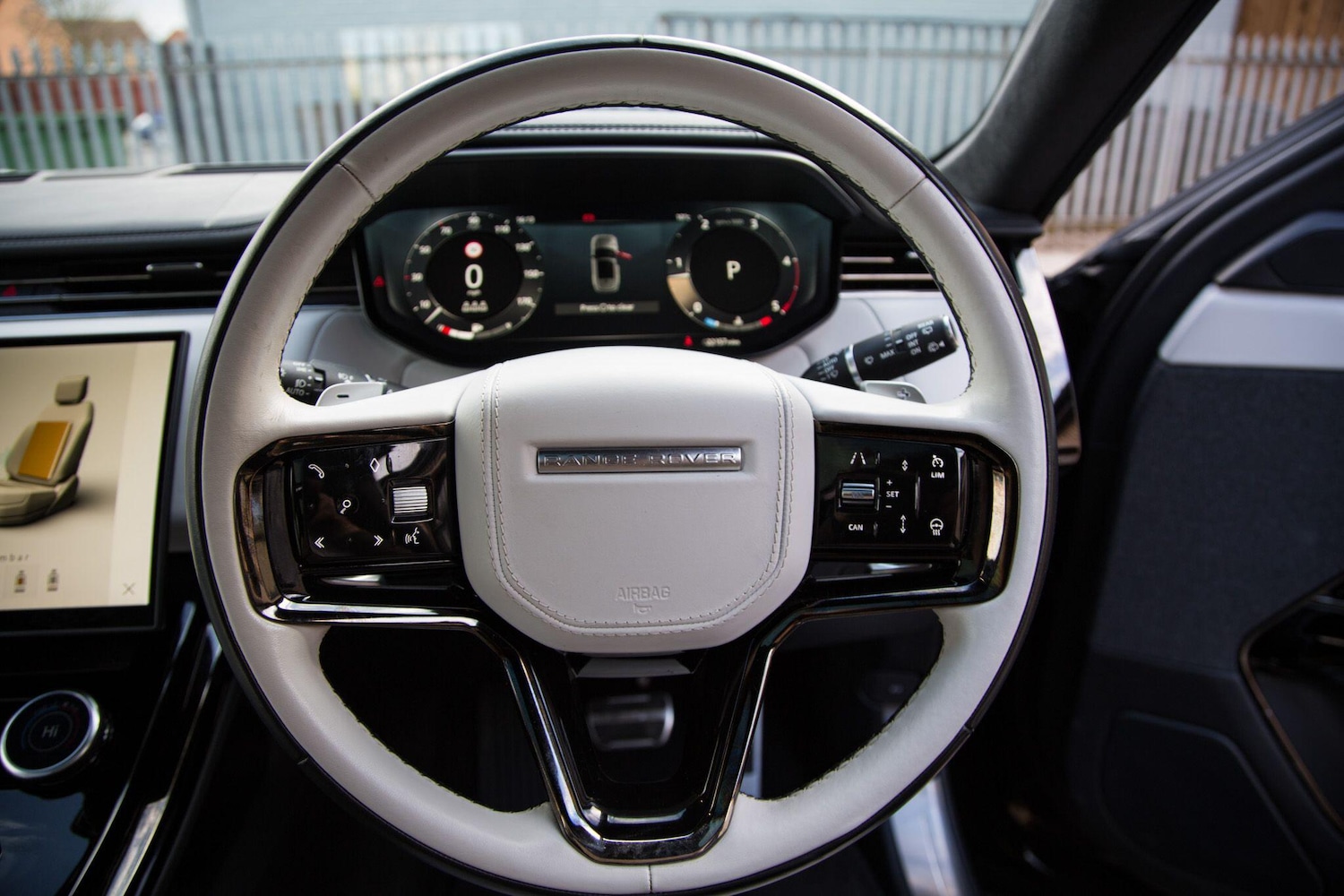 Used Hyundai i10 2022 for sale - 78092741: Photo 44