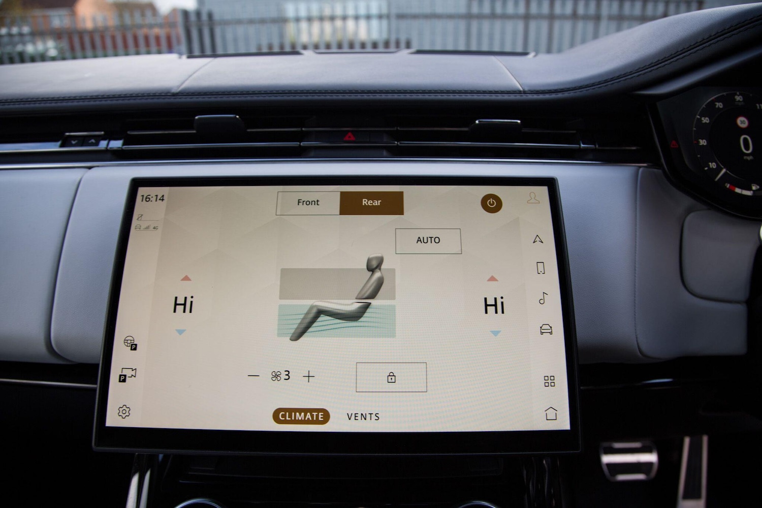 Used Hyundai i10 2022 for sale - 78092741: Photo 51