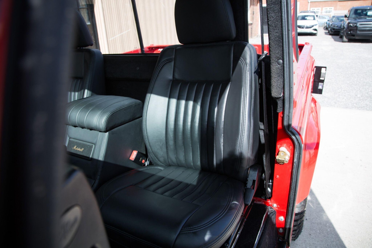 Used Land Rover Defender 90 1975 for sale - 78092739: Photo 24