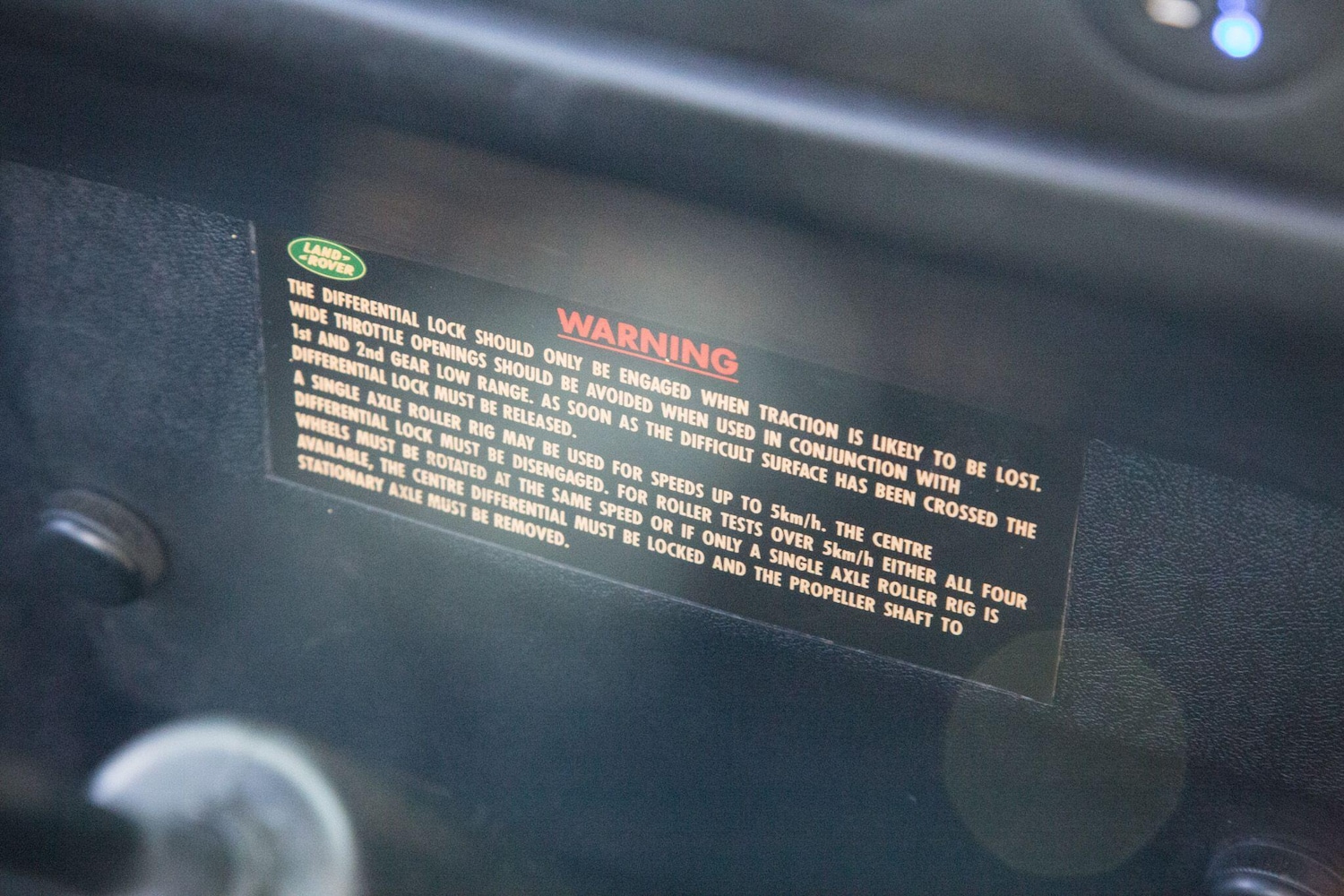 Used Land Rover Defender 90 1975 for sale - 78092739: Photo 42