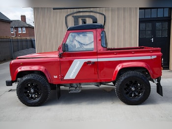 Used Land Rover Defender 90 1995 for sale - 78092739: Photo