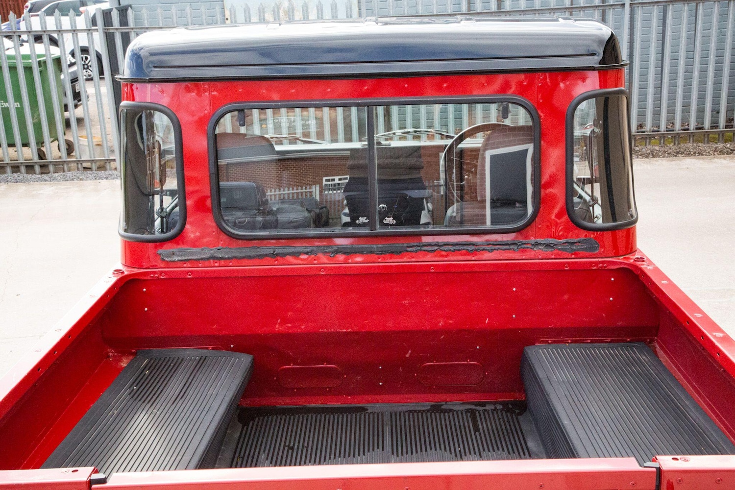 Used Land Rover Defender 90 1975 for sale - 78092739: Photo 53