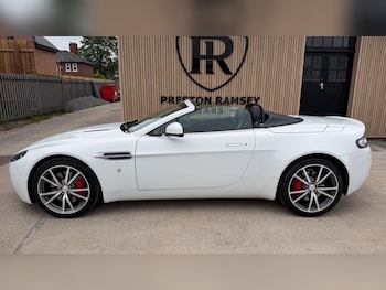 Used Aston Martin Vantage 2012 for sale - 78922643: Photo