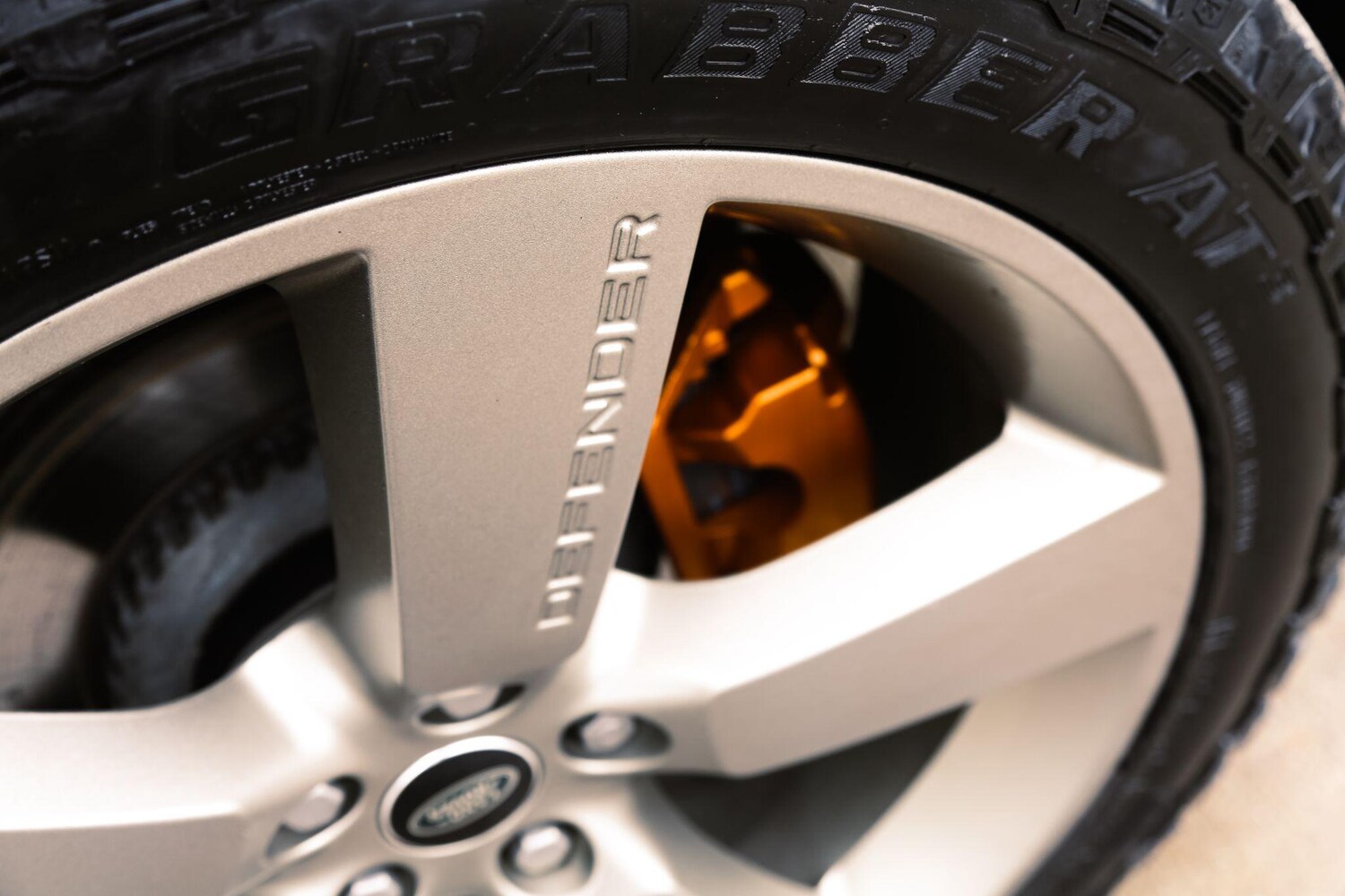 Used Land Rover Defender 2020 for sale - 78092726: Photo 49