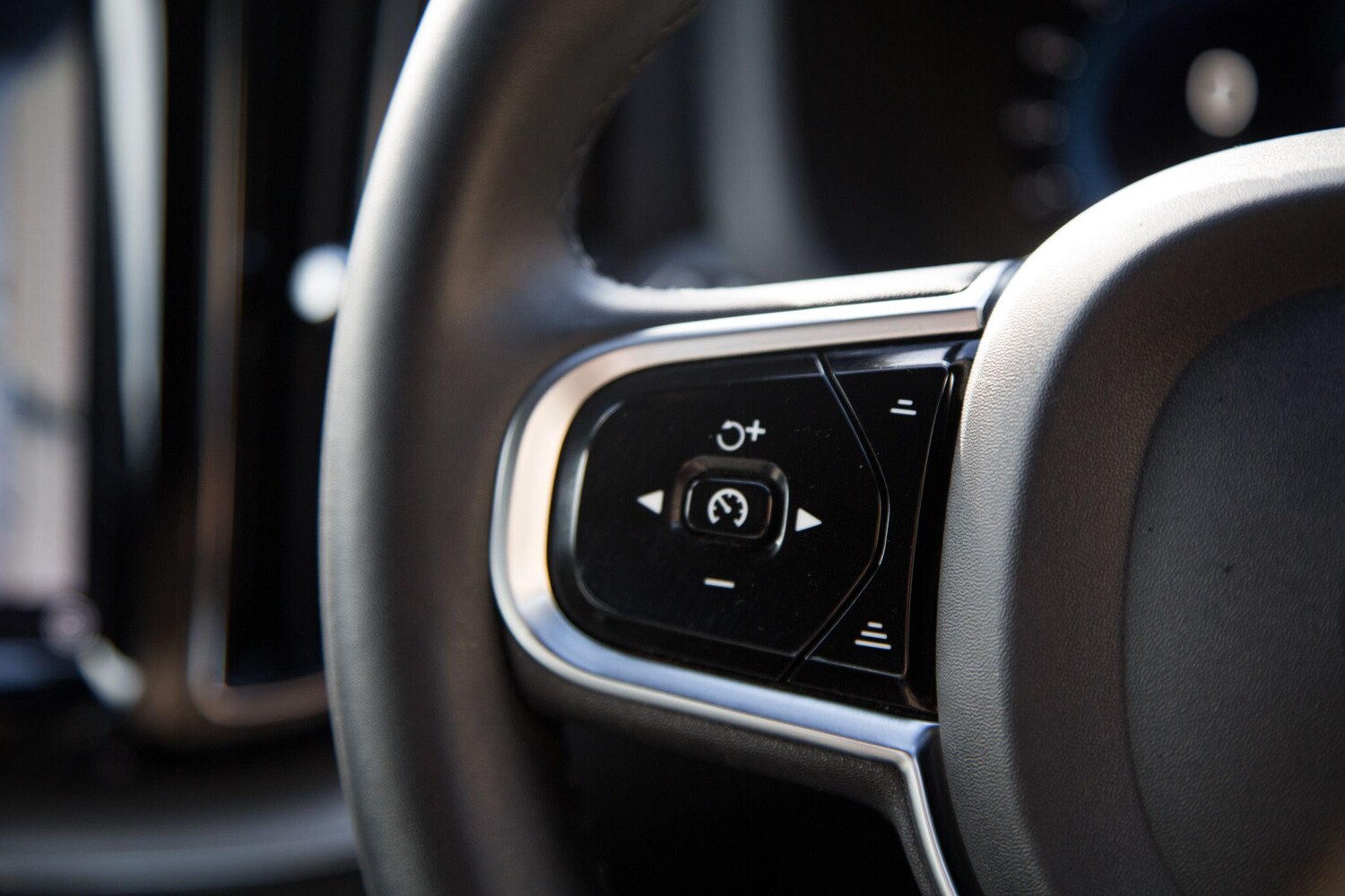 Used Volvo XC60 2022 for sale - 78092737: Photo 35