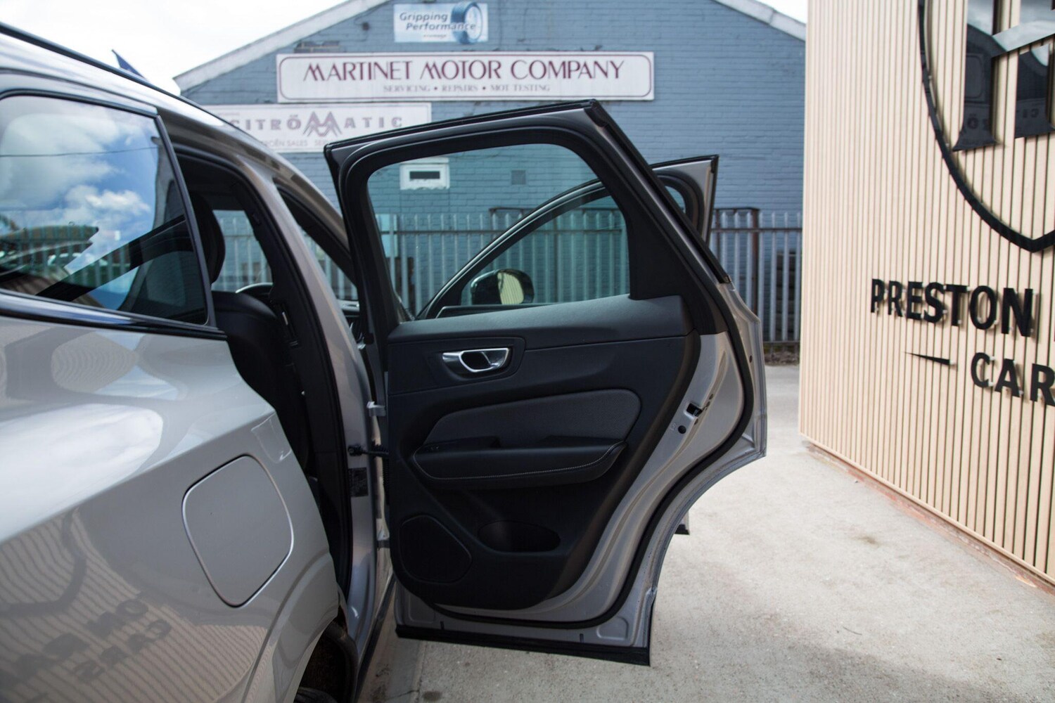 Used Volvo XC60 2022 for sale - 78092737: Photo 40