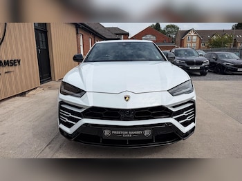 Used Lamborghini Urus 2021 for sale - 79413130: Photo