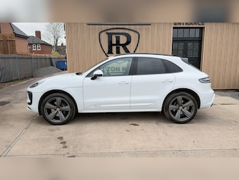 Used Porsche Macan 2024 for sale - 78204528: Photo