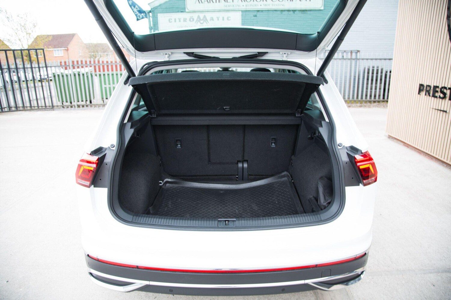 Used Volkswagen Tiguan 2021 for sale - 78116032: Photo 18