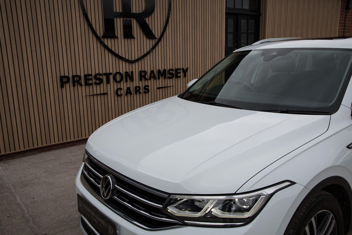 Used Volkswagen Tiguan 2021 for sale - 78116032: Photo 8