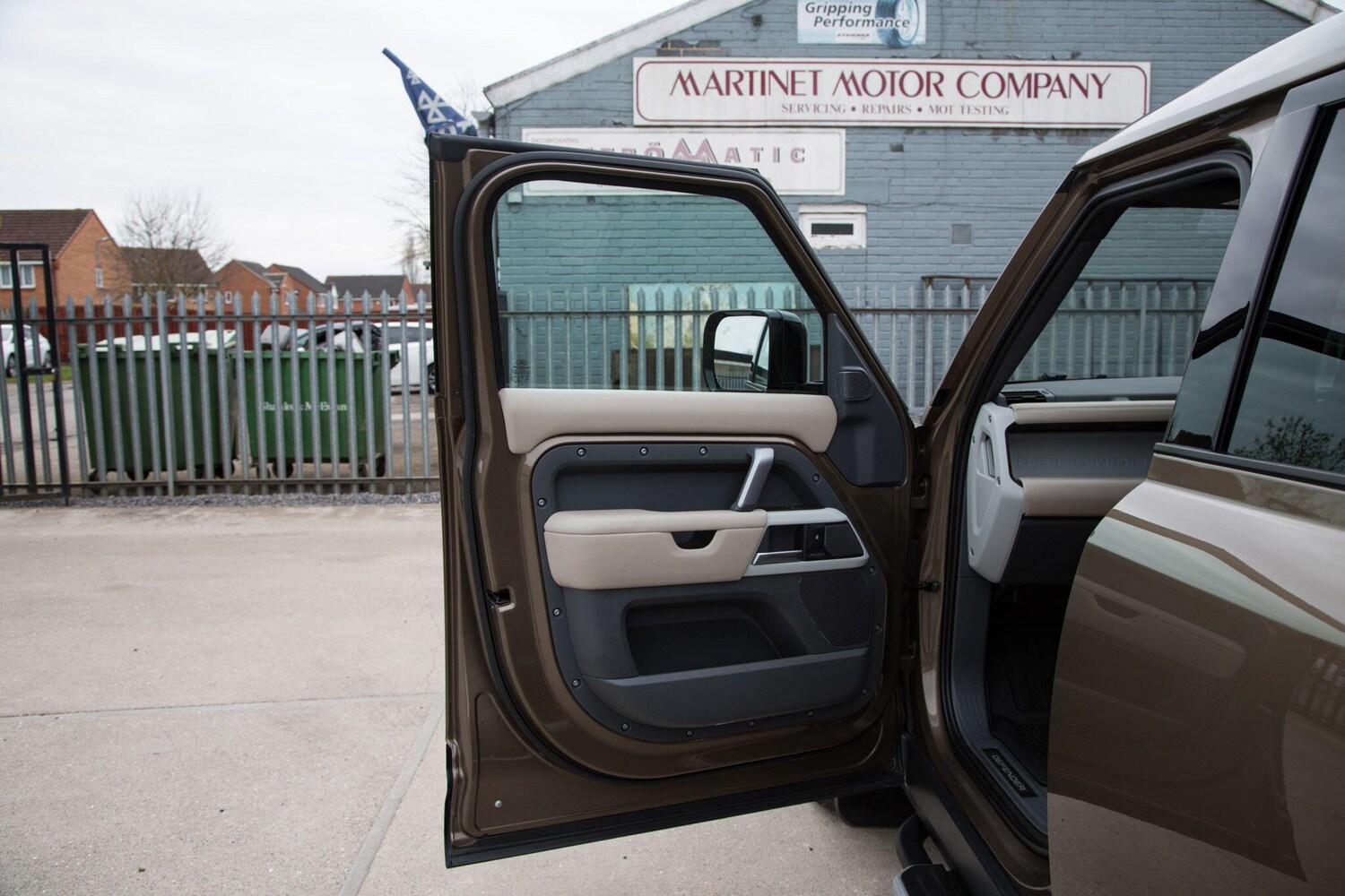 Used Land Rover Defender 2021 for sale - 78092734: Photo 22