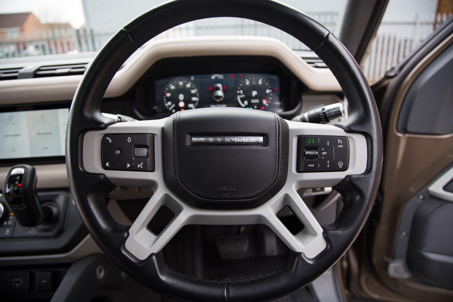 Used Land Rover Defender 2021 for sale - 78092734: Photo 57