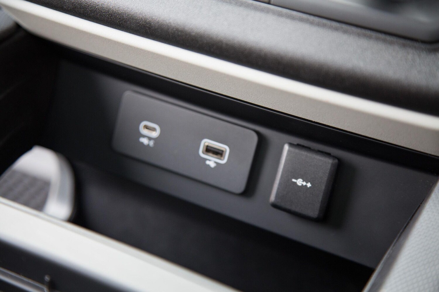 Used Land Rover Defender 2021 for sale - 78092734: Photo 62