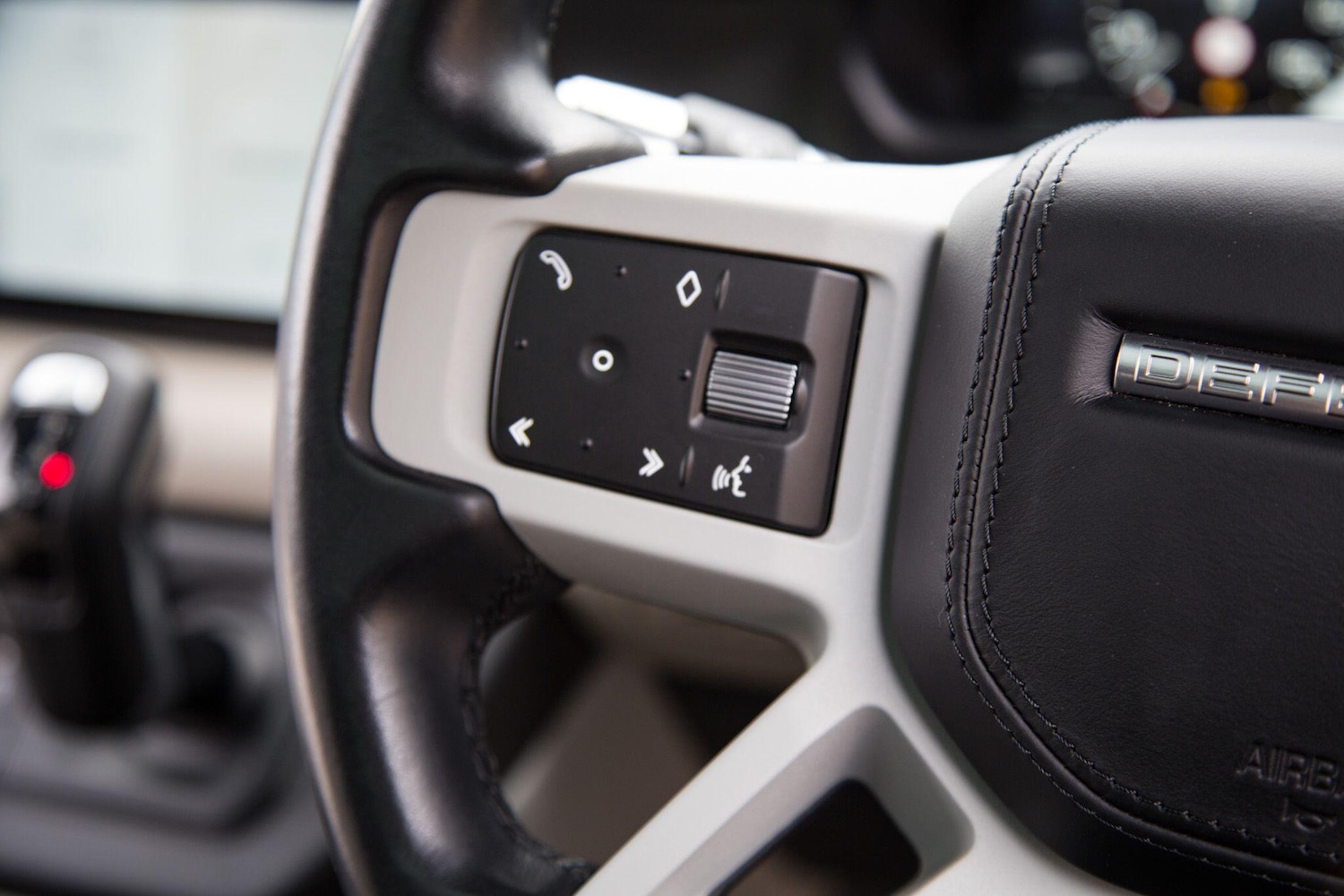 Used Land Rover Defender 2021 for sale - 78092734: Photo 63