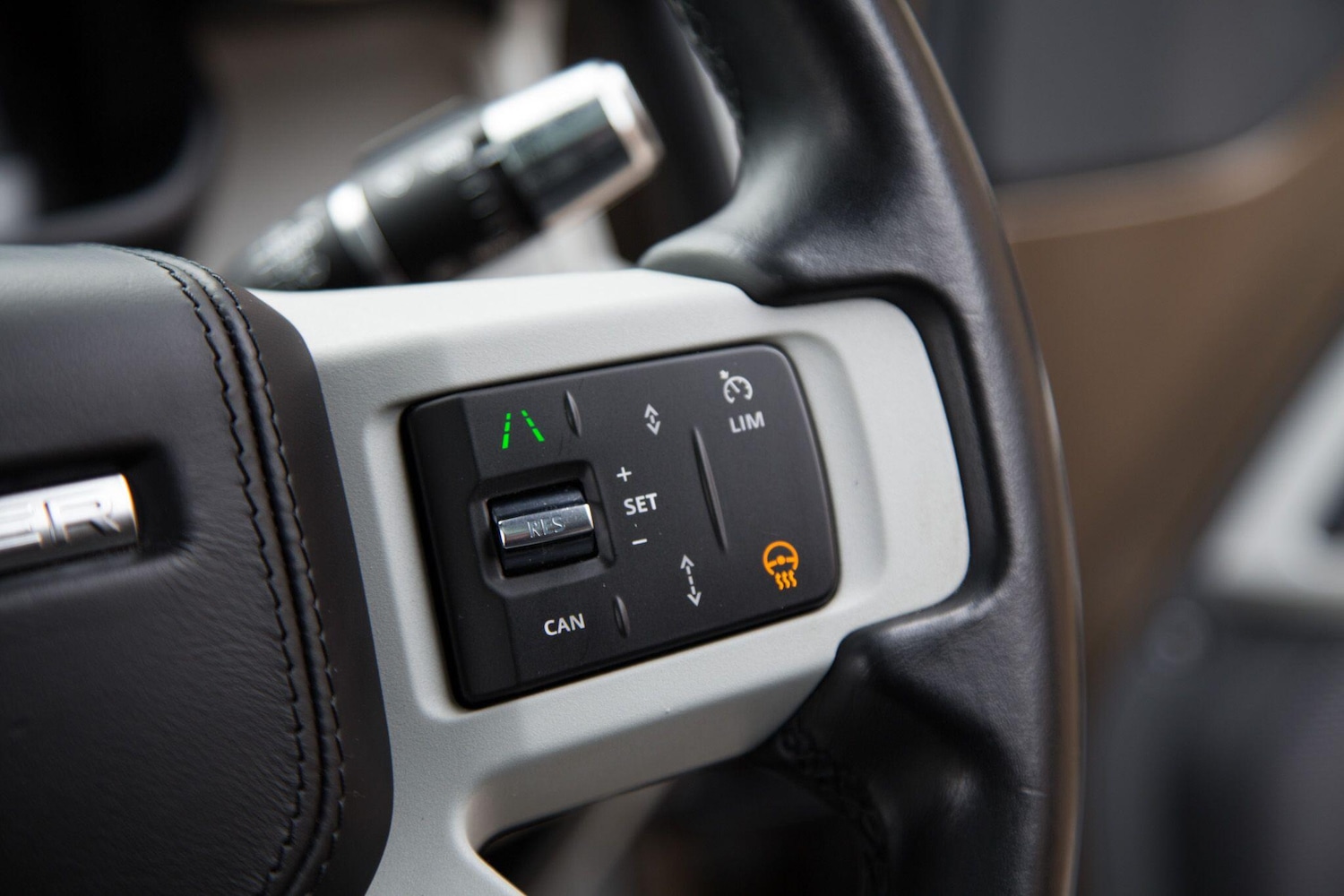 Used Land Rover Defender 2021 for sale - 78092734: Photo 64