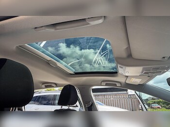 Used Volkswagen Golf 2016 for sale - 78684399: Photo