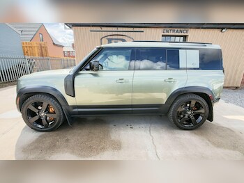 Used Land Rover Defender 2020 for sale - 78573805: Photo