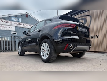 Used Jaguar E-Pace 2019 for sale - 78809924: Photo